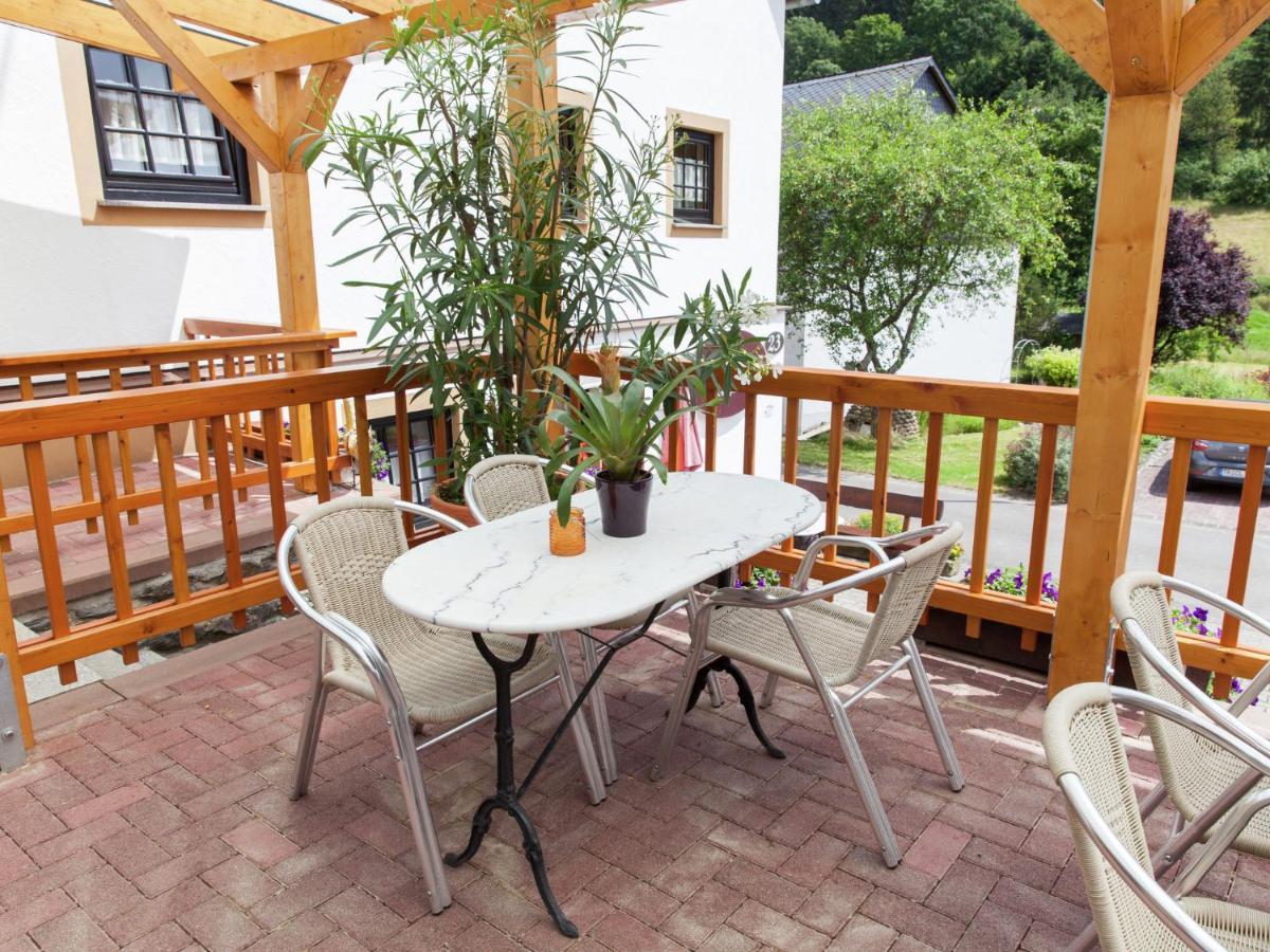 Lavish Apartment In Merschbach Near The Forest Luaran gambar