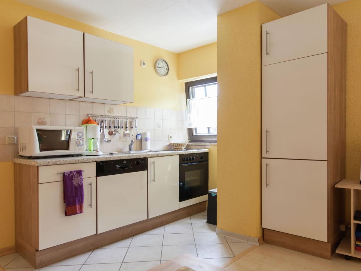 Lavish Apartment In Merschbach Near The Forest Bilik gambar