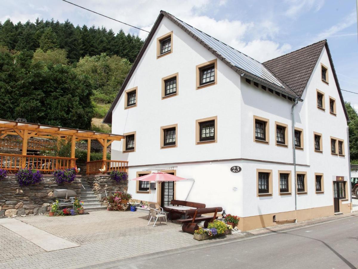 Lavish Apartment In Merschbach Near The Forest Luaran gambar